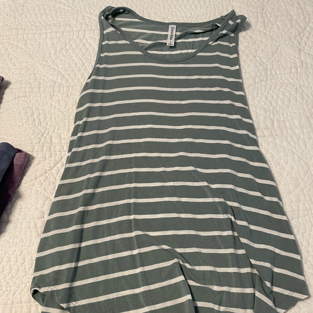 Soft flowy striped tank top!